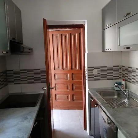 Jolena 1st Floor Apartamento