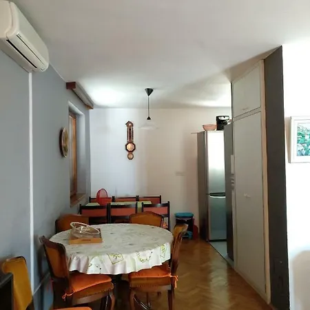Jolena 1st Floor * מימיצה